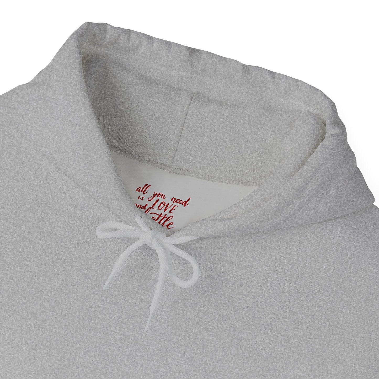 All you need is love and a bottle of wine - Unisex Heavy Blend™ Hooded Sweatshirt