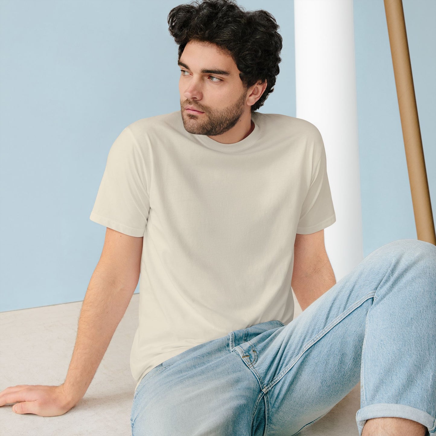 Men's Organic Medium Blend Staple T-shirt